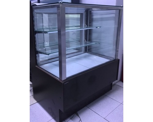 Холодильная кондитерская витрина CAKE 1.5